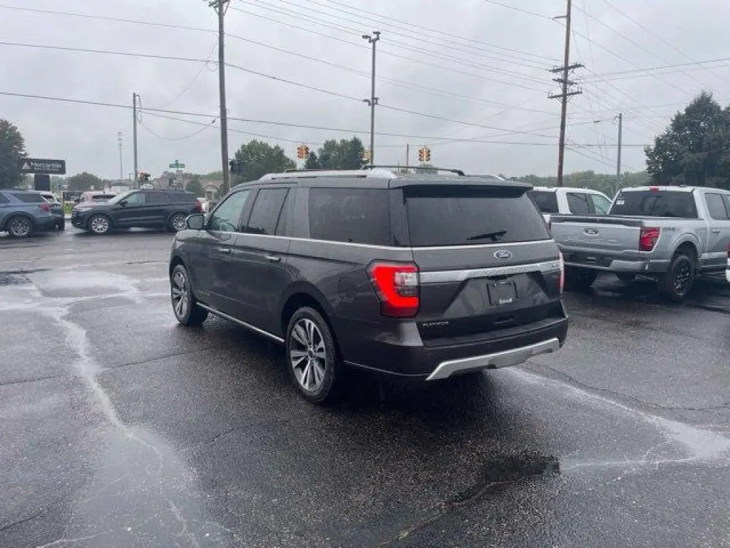 Ford Expedition MAX 2021 4x4 Platinum SUV de 4 puertas