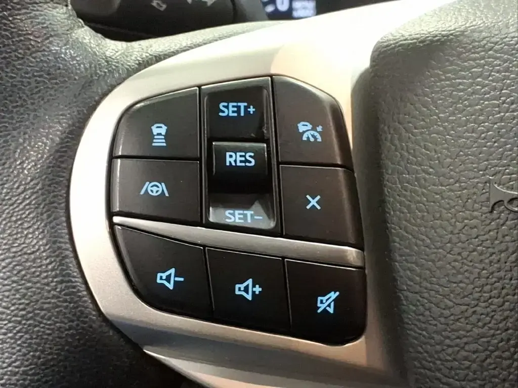 Ford Explorer 2023 AWD XLT SUV de 4 puertas