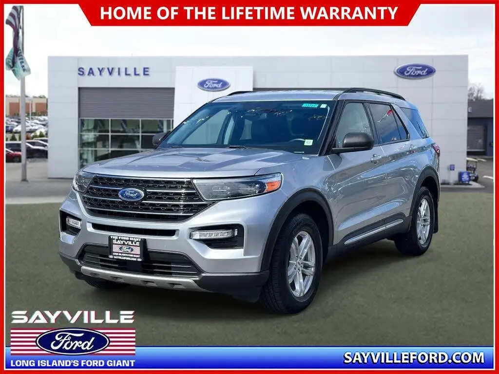 Ford Explorer 2022 AWD XLT SUV de 4 puertas