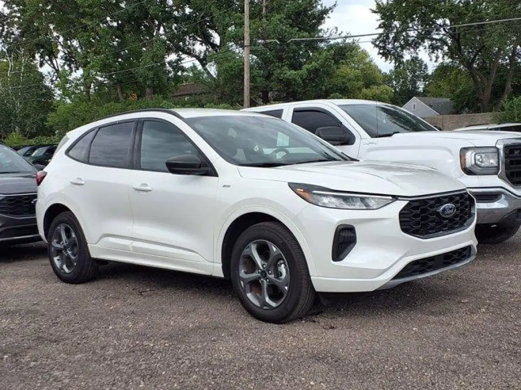 Ford Escape 2024 SUV 4 puertas AWD ST-Line