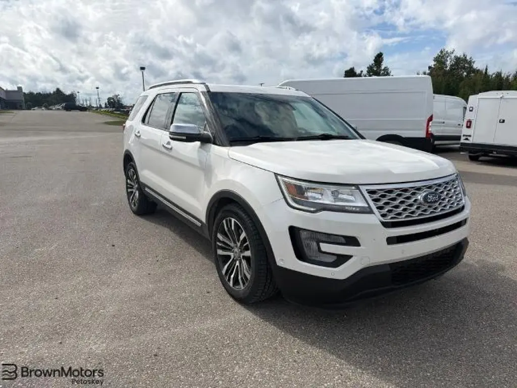 Ford Explorer 2017 AWD Platinum SUV de 4 puertas