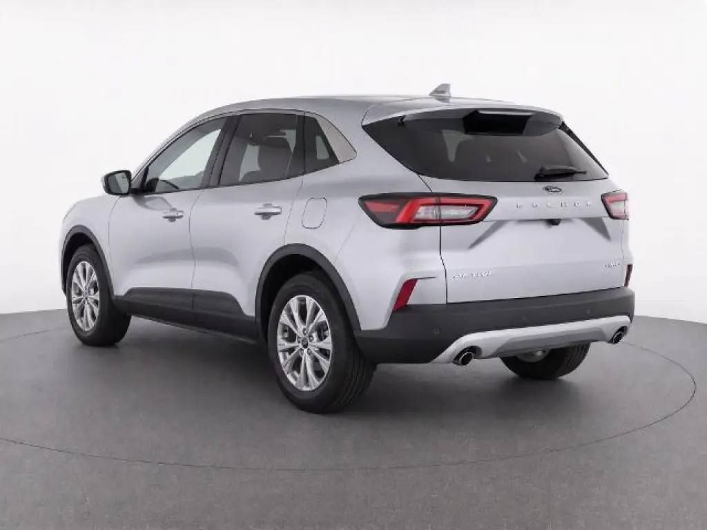 Ford Escape 2024 con tracción en las ruedas AWD y 4 puertas SUV