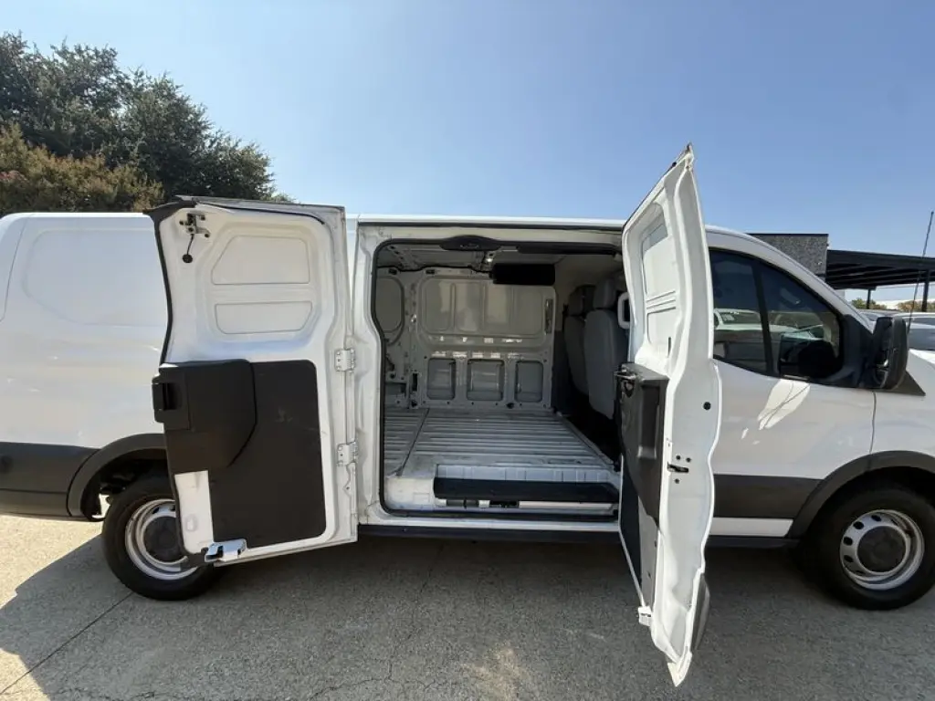 2017 Ford Transit-150
