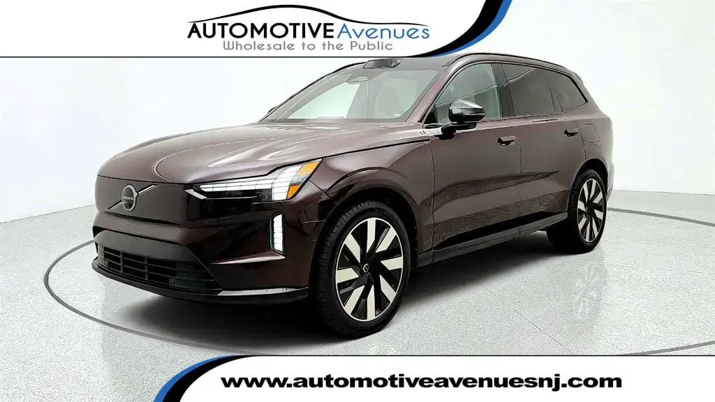 Volvo EX90 2025 eAWD Twin Plus 4 puertas SUV 6 pasajeros