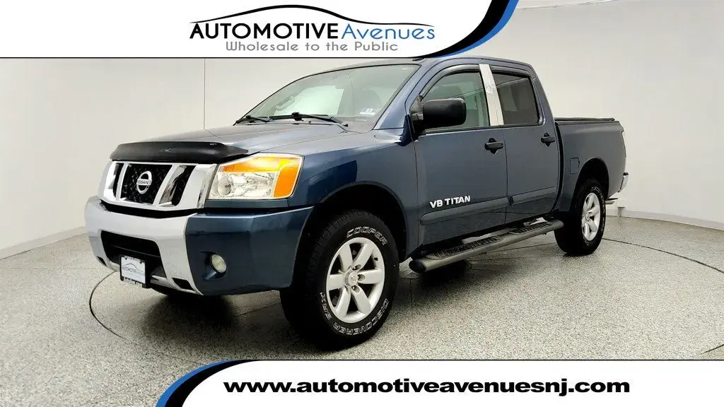 Nissan Titan 2014 4x4 SV 4dr Crew Cab SWB Pickup