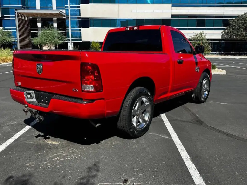 2019 RAM 1500 Clásico