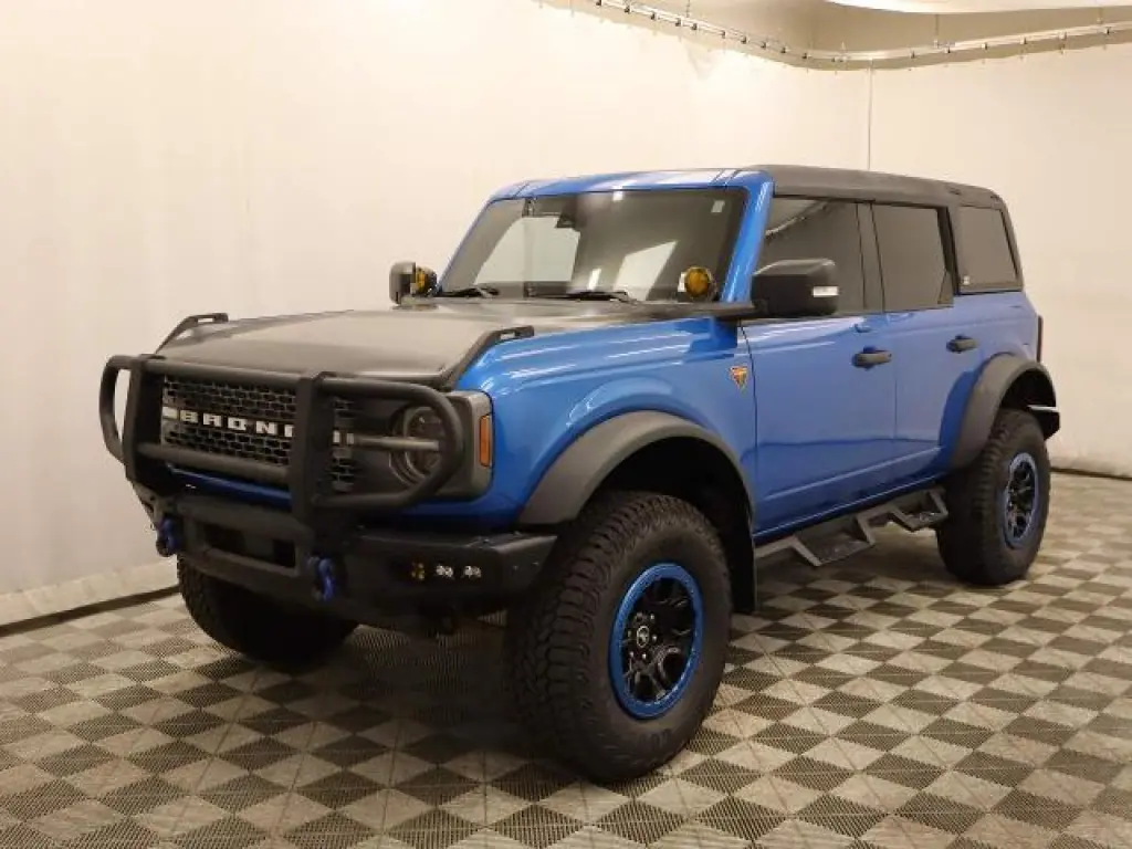 Ford Bronco 2023 4x4 Big Bend Advanced SUV 4 puertas