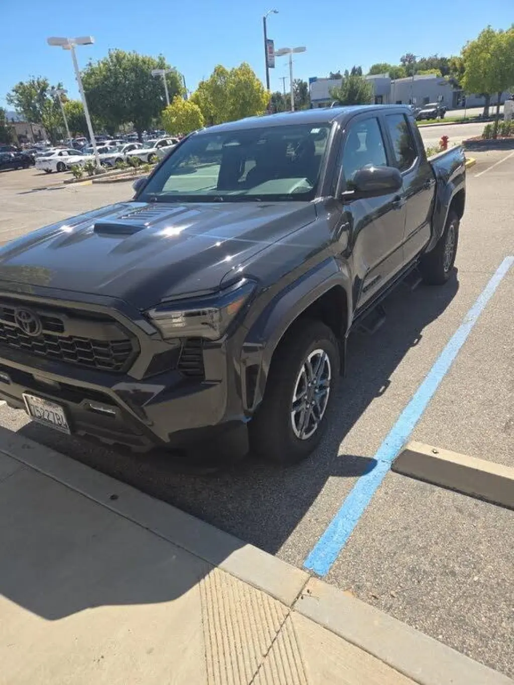 Toyota Tacoma 2024 4x2 TRD Sport 4dr Double Cab 5.0 ft SB