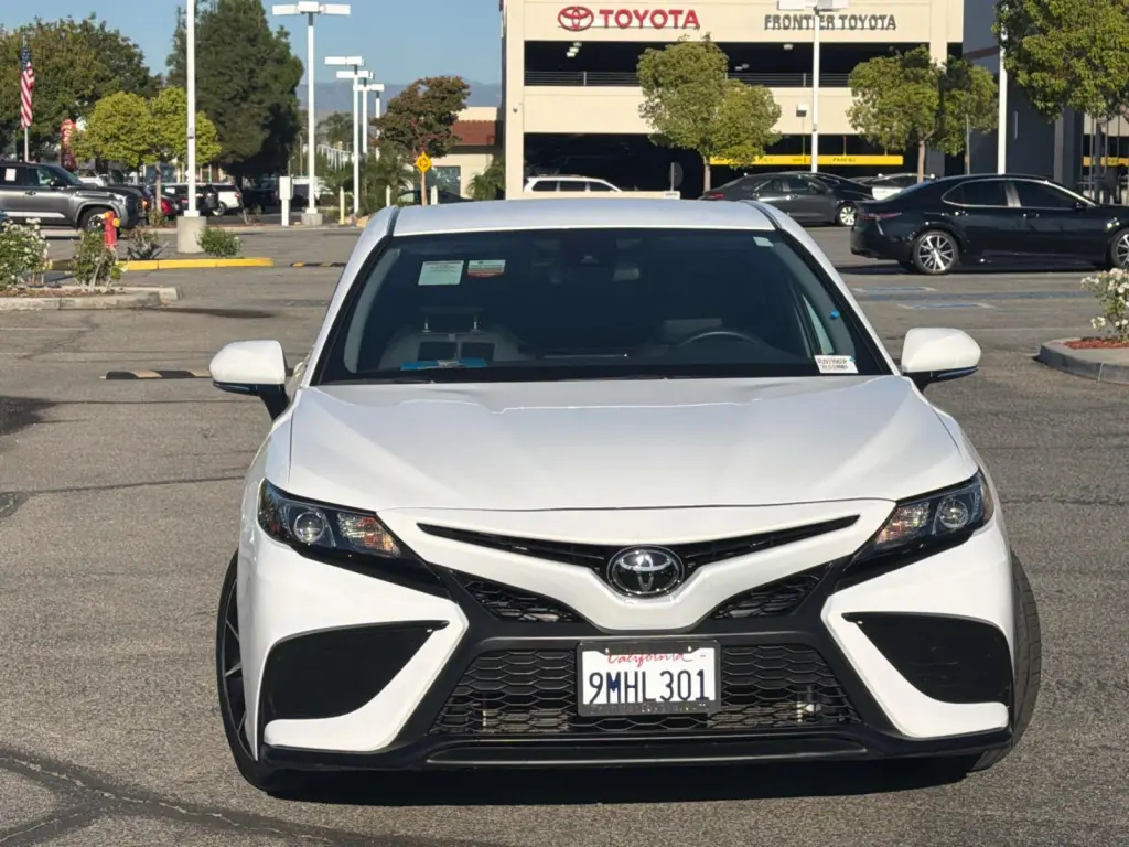 Toyota Camry 2024 SE 4dr Sedán