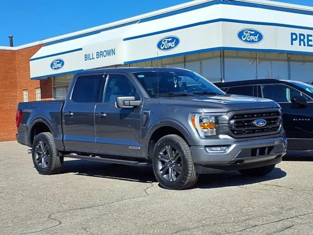 Ford F-150 2023 4x4 XLT 4dr SuperCrew 5.5 ft. SB
