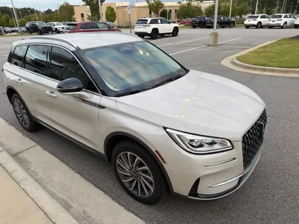 Lincoln Corsair 2023 AWD Reserve 4dr SUV
