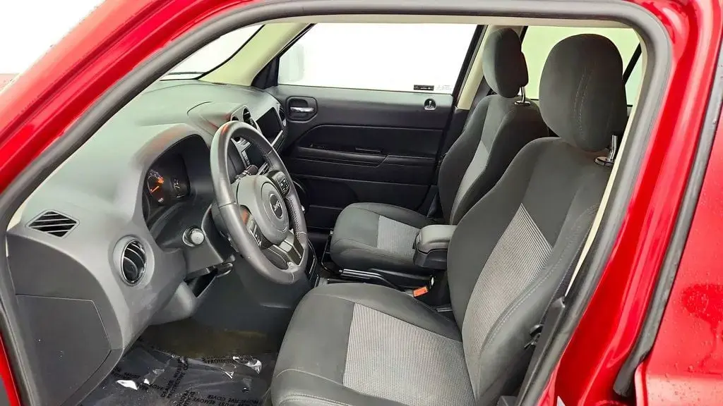 Jeep Patriot 2017 Latitude 4dr SUV