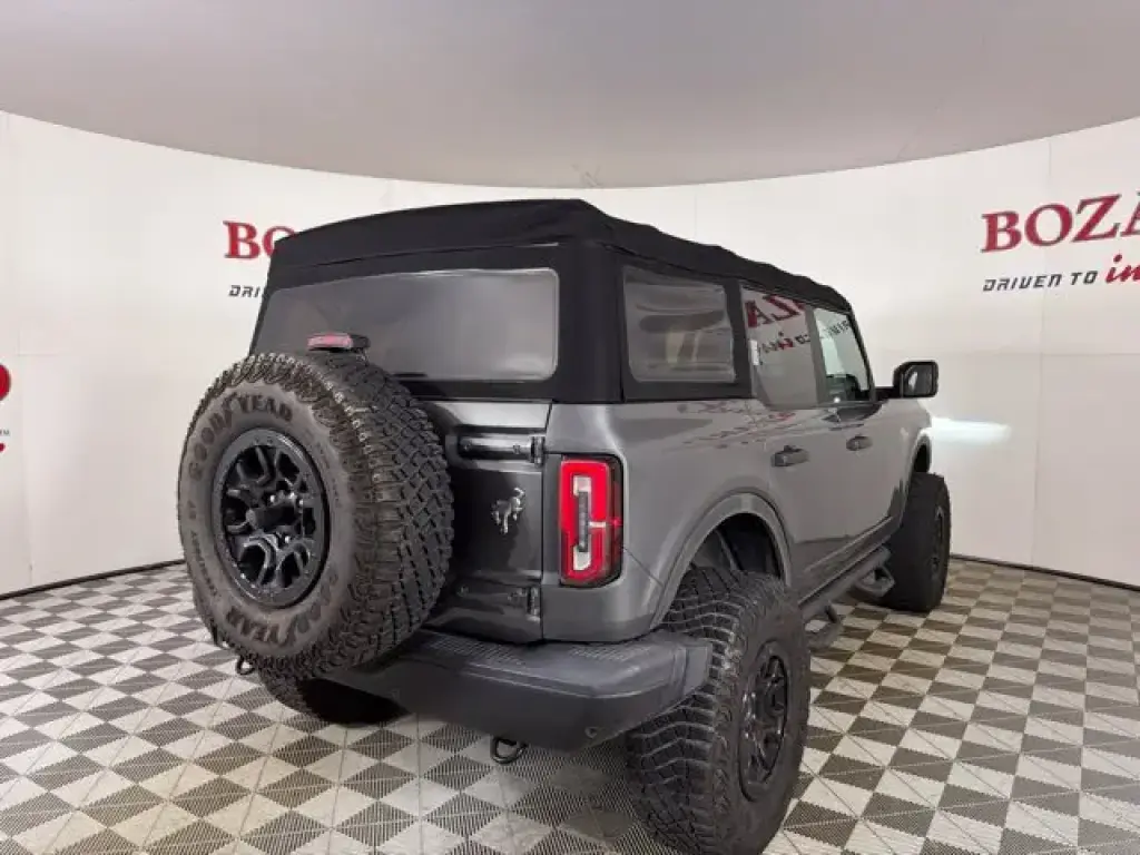 Ford Bronco 2021 4x4 Badlands Advanced SUV de 4 puertas