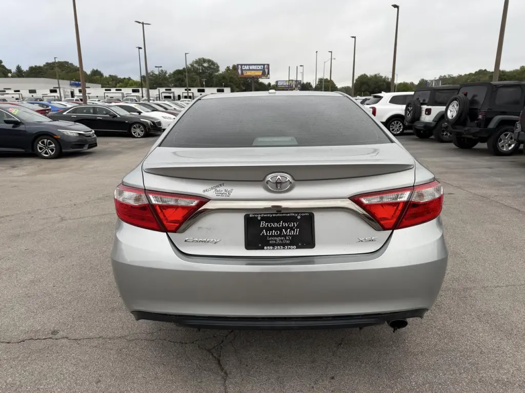 2017 Toyota Camry XSE