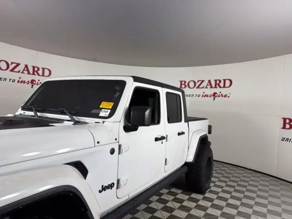 Jeep Gladiator 2021 4x4 Sport 4p. Cabasión de tripulación 5.0 ft. CB