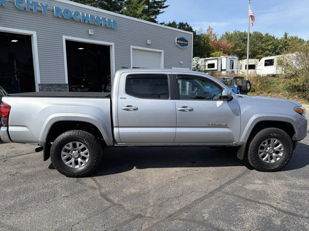 2018 Toyota Tacoma SR5 Double Cab Long Bed V6 6AT 4WD