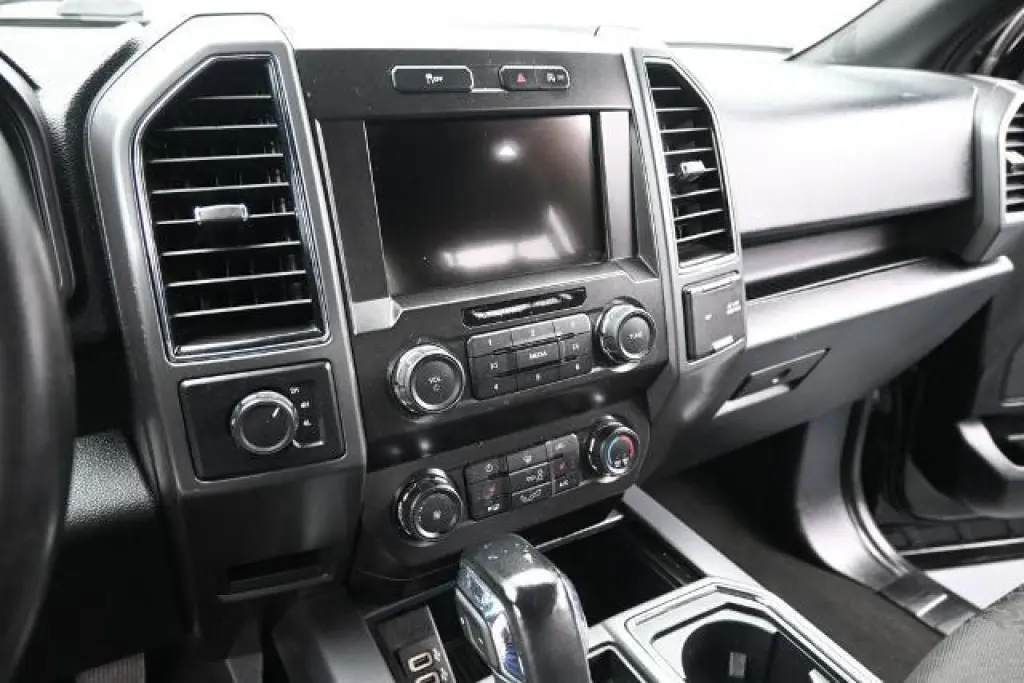 Ford F-150 2020 4x4 XLT 4dr SuperCrew 5.5 ft. SB