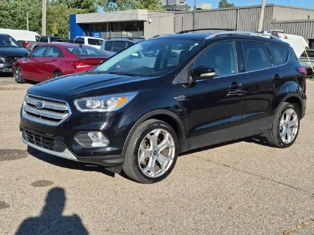Ford Escape 2019 AWD Titanium 4p SUV
