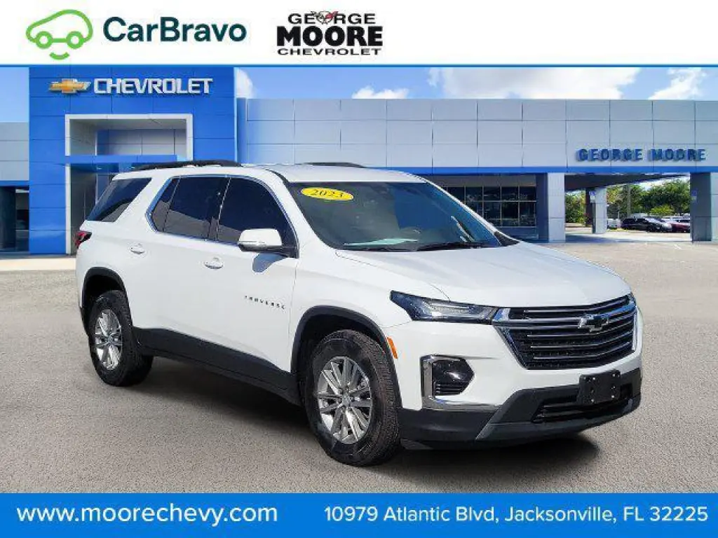 Chevrolet Traverse 2023 4x4 LT Tela 4 puertas SUV