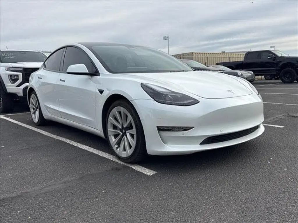 Tesla Model 3 2022 AWD Long Range 4dr Sedán