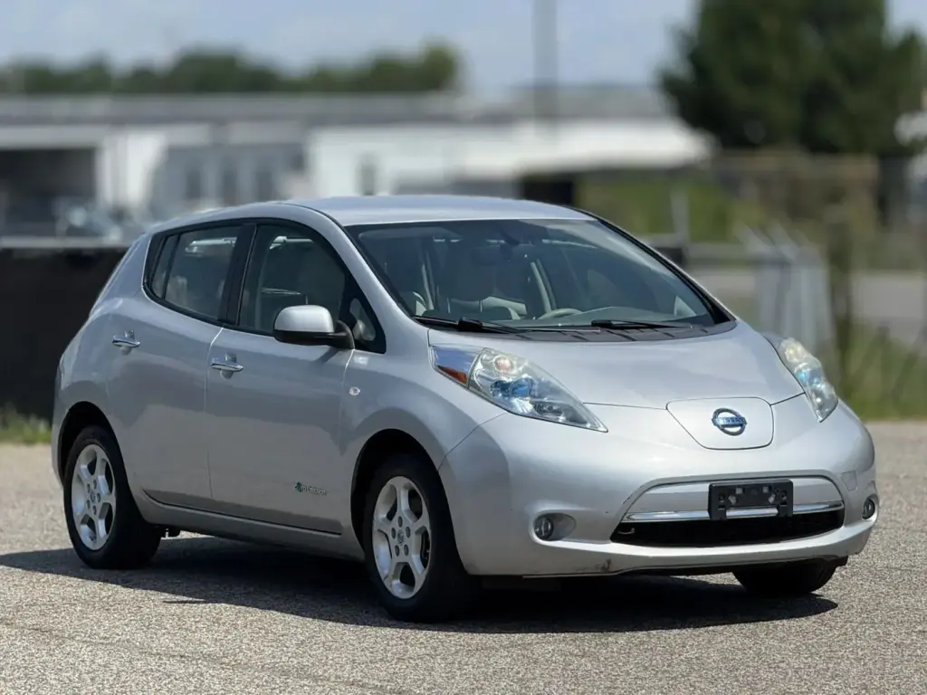 Nissan LEAF 2012 SV 4dr Hatchback