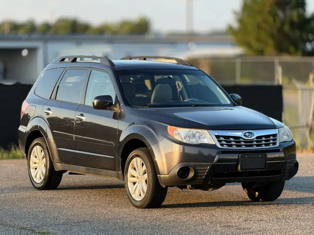 Subaru Forester 2011 tracción total 2.5X Premium Sedan/Wagon 4 puertas 4A