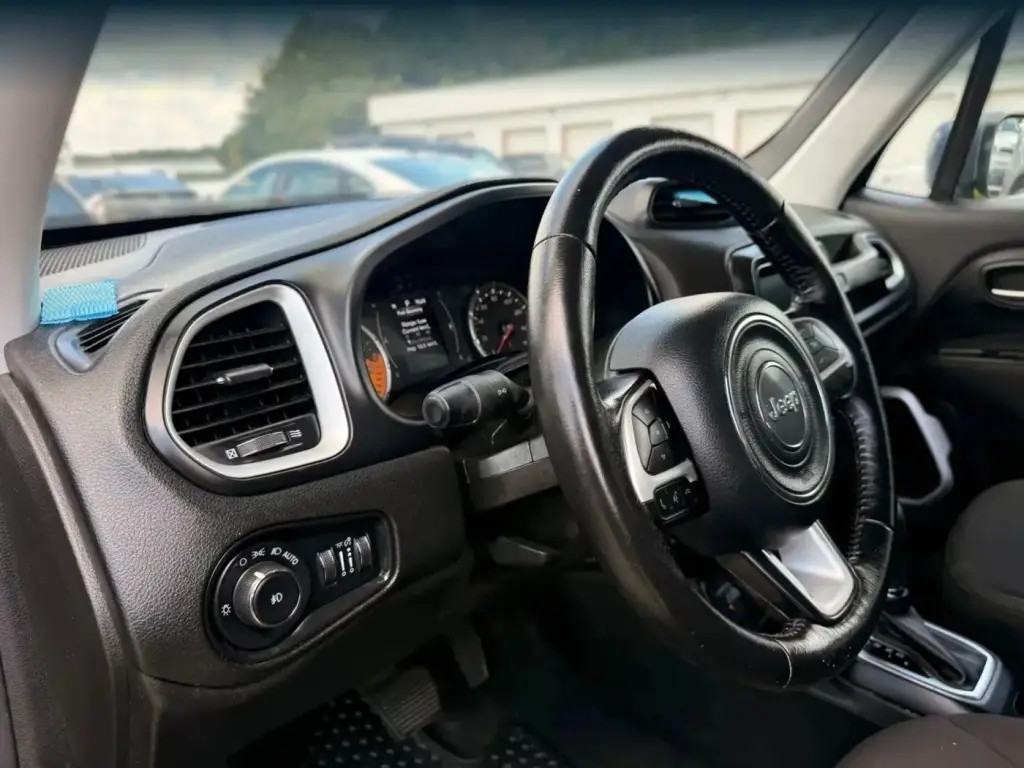 Jeep Renegade 2018 4x4 Latitude 4dr SUV