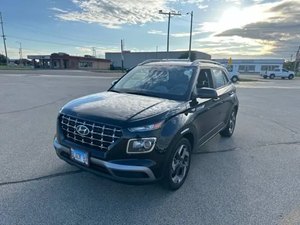 Hyundai VENUE 2022 SEL 4dr Crossover