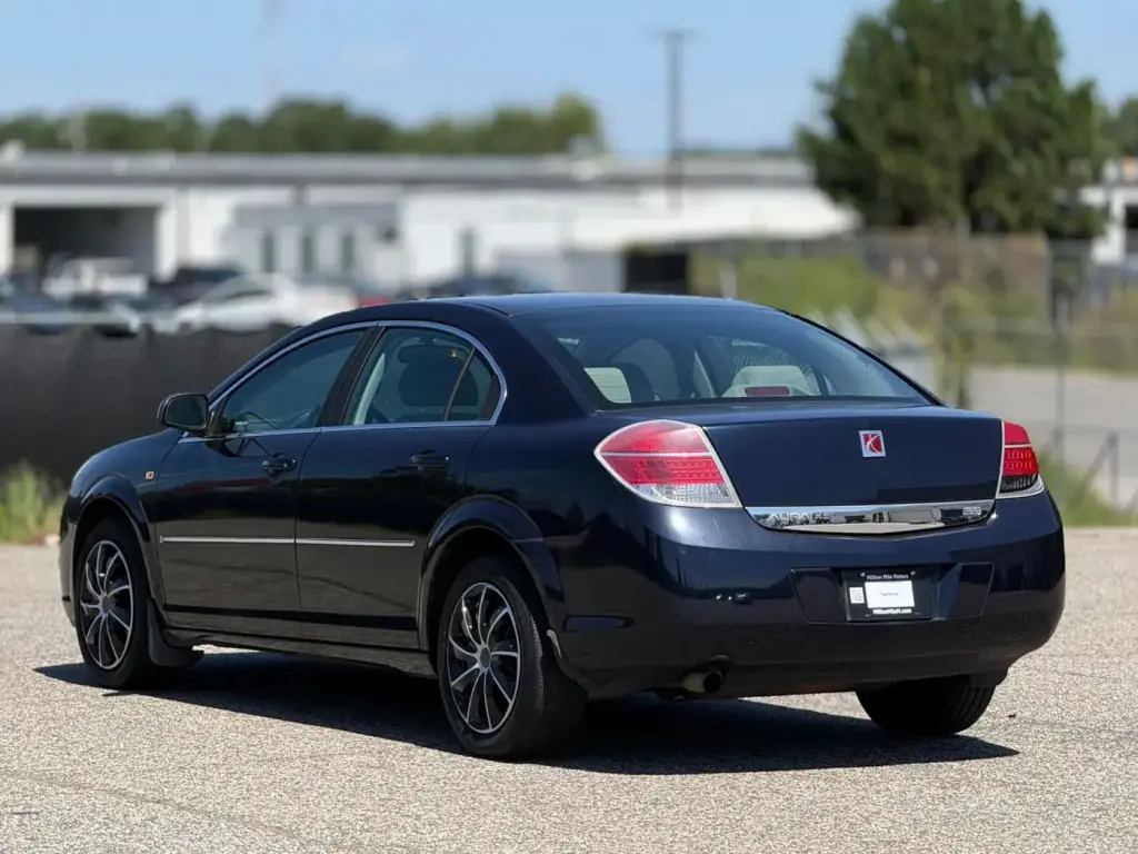 Saturn Aura 2008 XE 4dr Sedán V6
