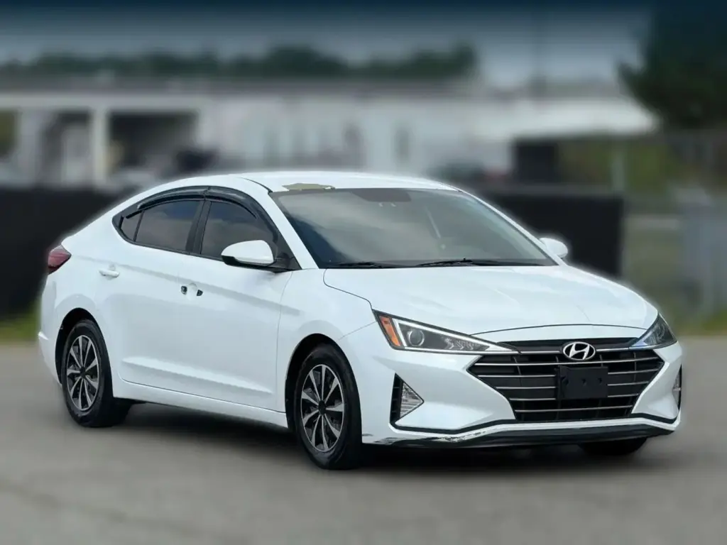Hyundai ELANTRA 2019 SE Sedán de 4 puertas 6M