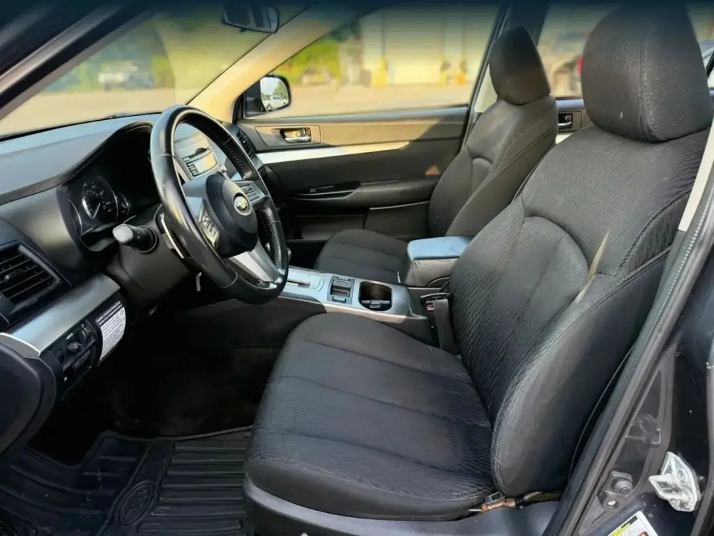Subaru Legacy 2011 tracción integral 2.5i Premium 4p Sedán CVT
