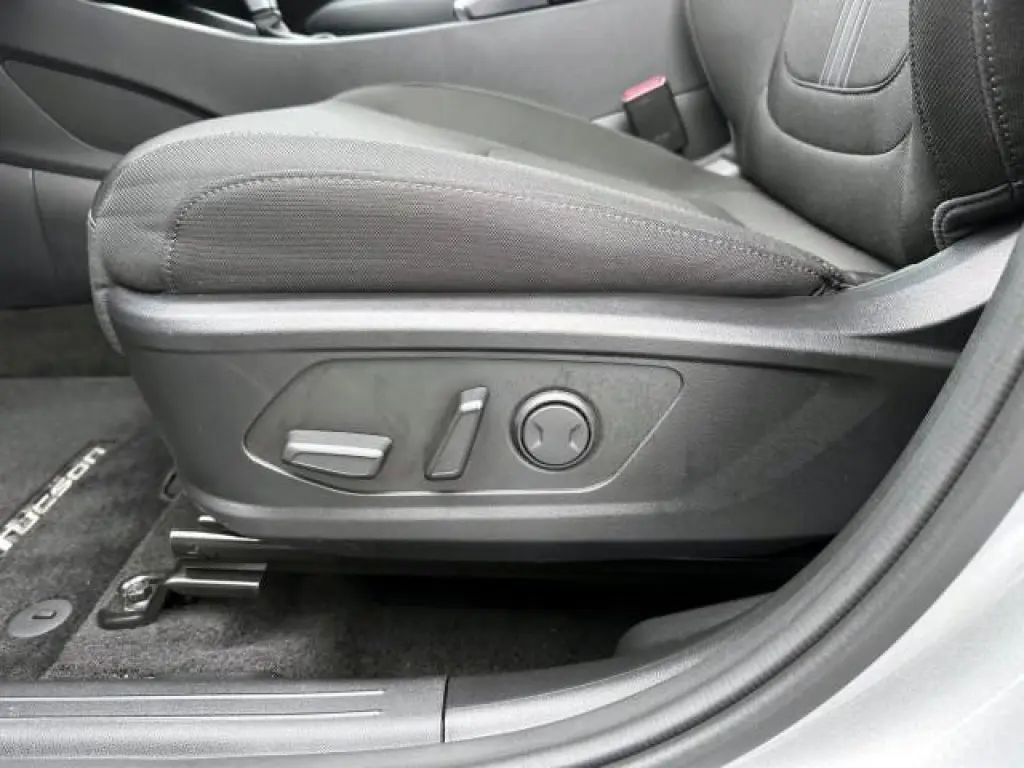 Hyundai TUCSON 2025 AWD SEL 4dr SUV