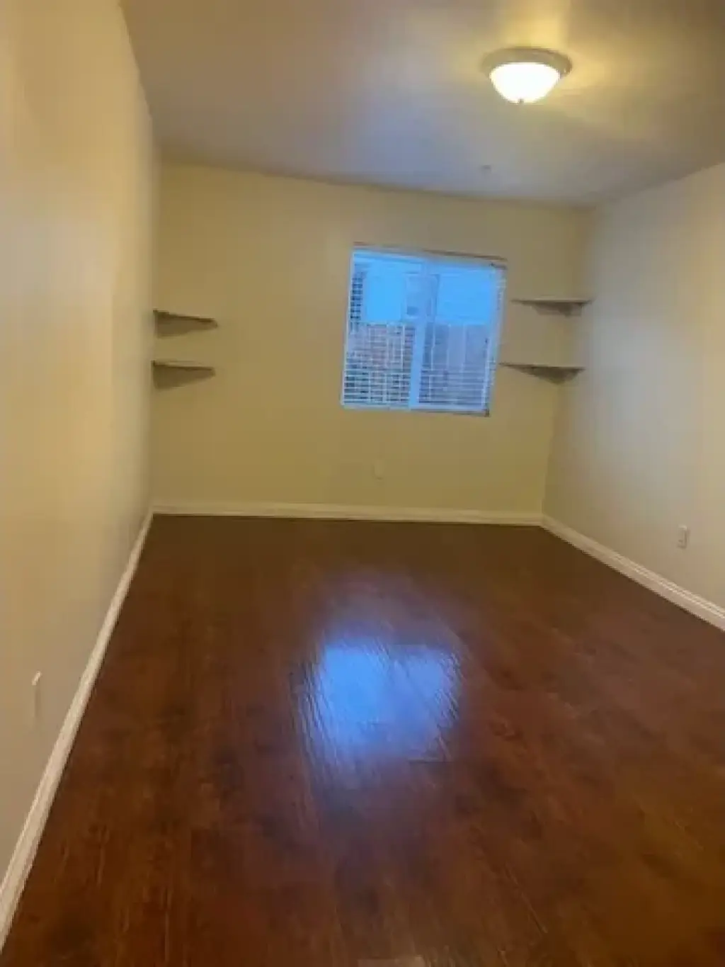 Cuarto De Renta En Los Angeles