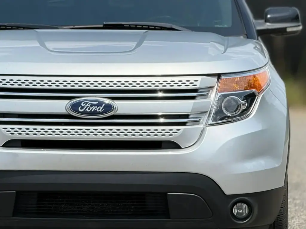 Ford Explorer 2015 AWD XLT 4dr SUV