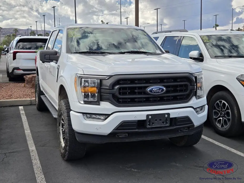 Ford F-150 2021 4x4 XLT 4d SuperCrew 5.5 ft. SB
