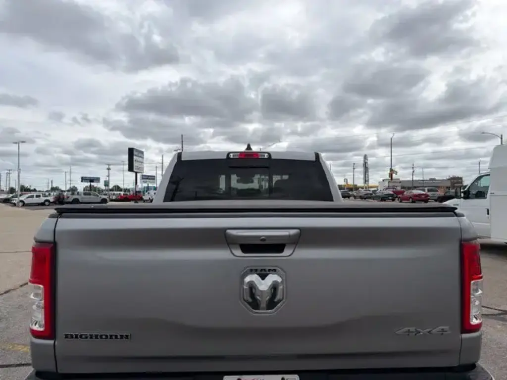 Ram 1500 2019 4x4 Big Horn 4dr Crew Cab 5.6 ft. SB Pickup