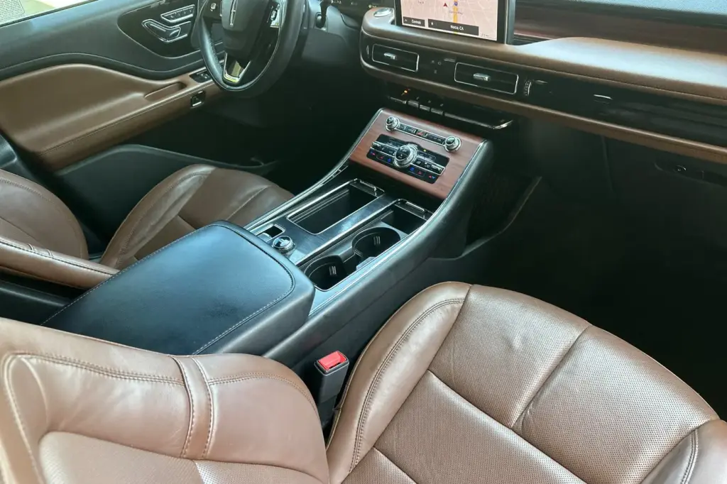 Lincoln Aviator 2023 Reserve 4dr SUV
