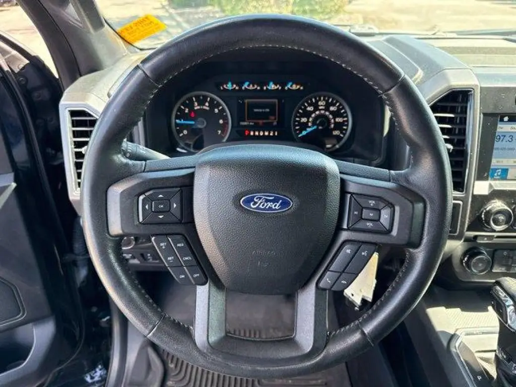 Ford F-150 2017 4x4 XLT 4 puertas SuperCrew 5.5 pies SB