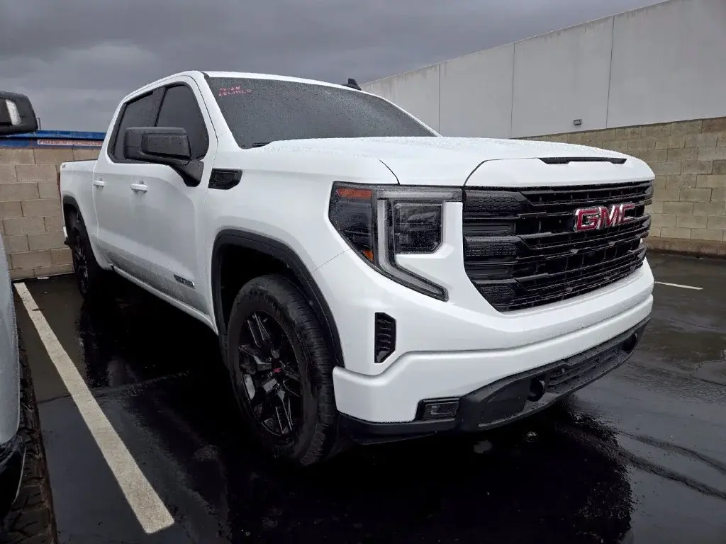 2023 GMC Sierra 1500