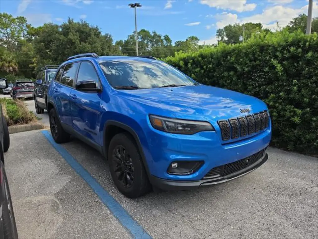 Jeep Cherokee 2023 4x4 Altitud Lux 4dr SUV