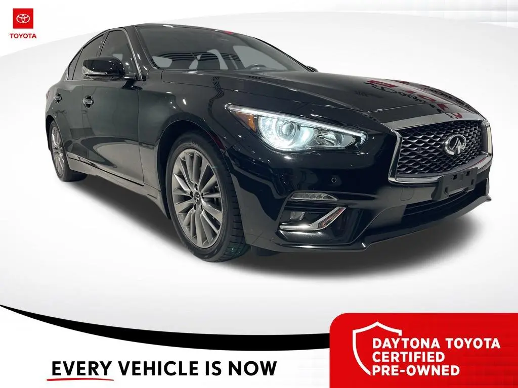 INFINITI Q50 2022 Lujo 4d Sedán