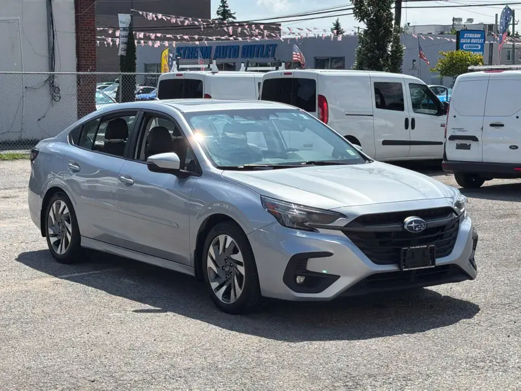 Subaru Legacy 2024 AWD Limited 4dr Sedán