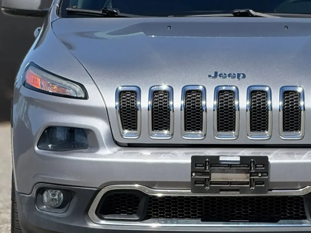 Jeep Cherokee 2015 4x4 Limited SUV de 4 puertas