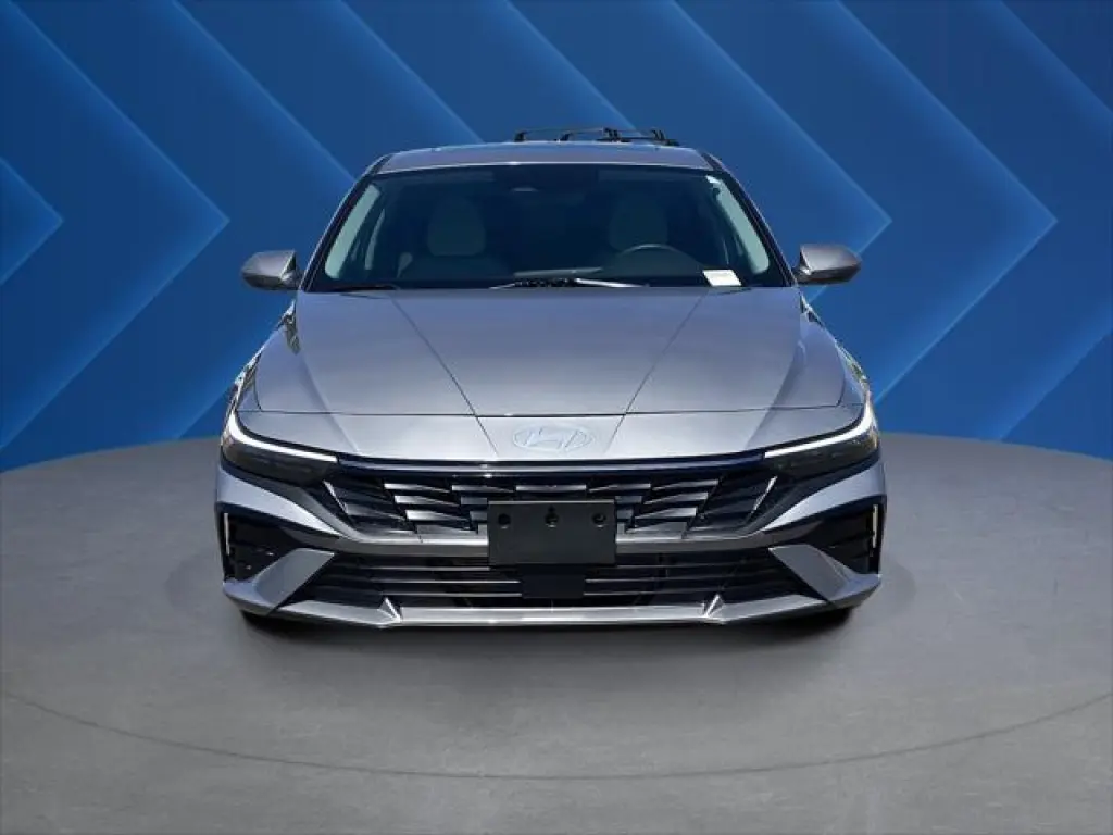 Hyundai ELANTRA Hybrid 2026 Limited 4dr Sedán