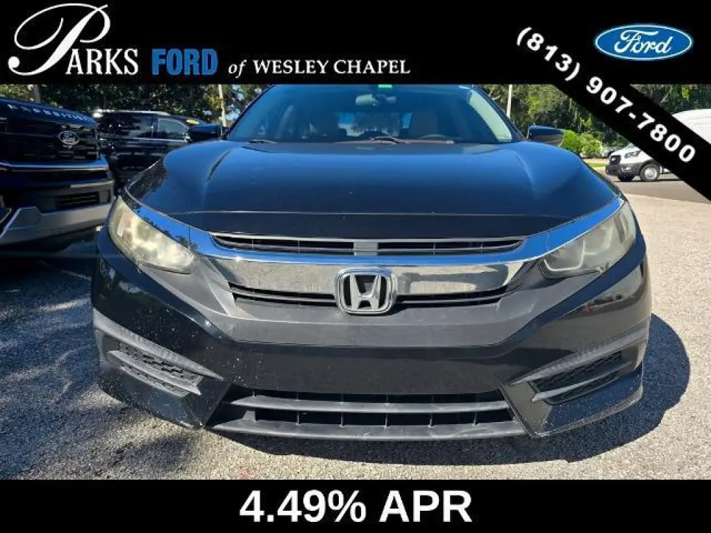 Honda Civic 2017 LX 4dr Sedan CVT