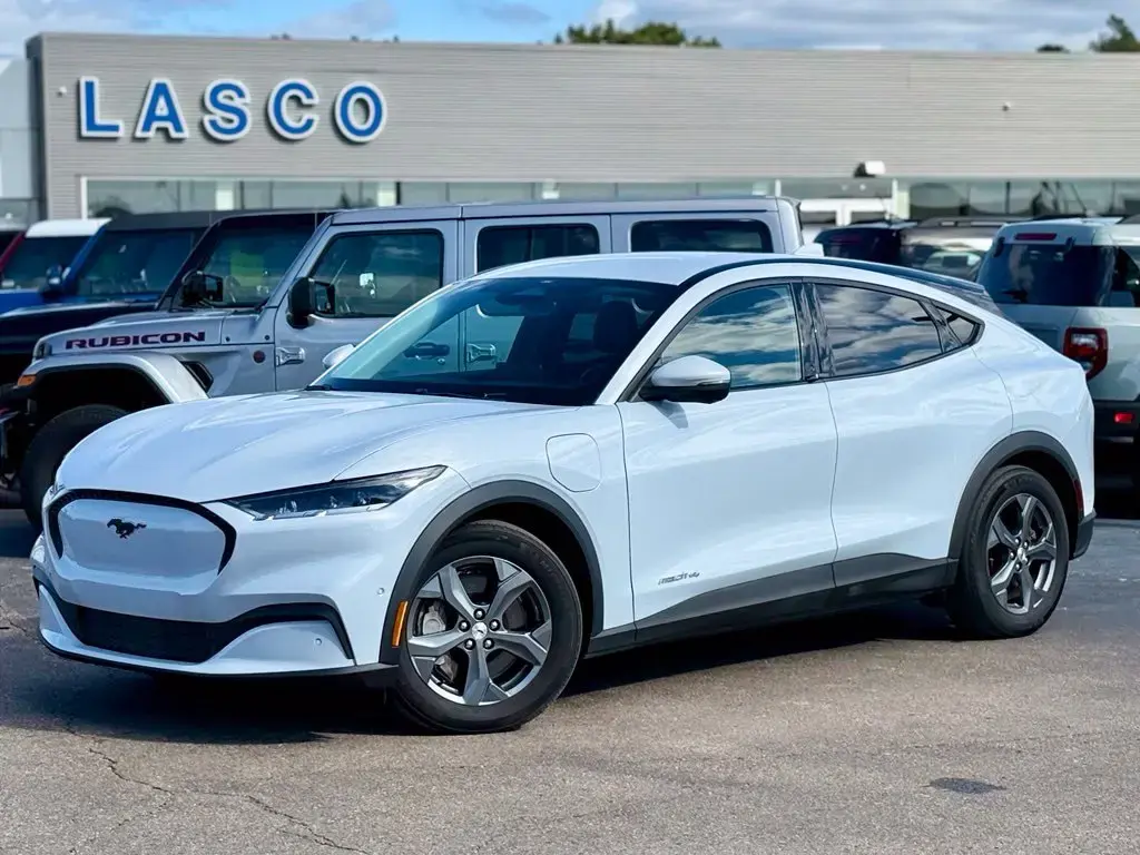 Ford Mustang Mach-E 2022 AWD Select 4dr SUV