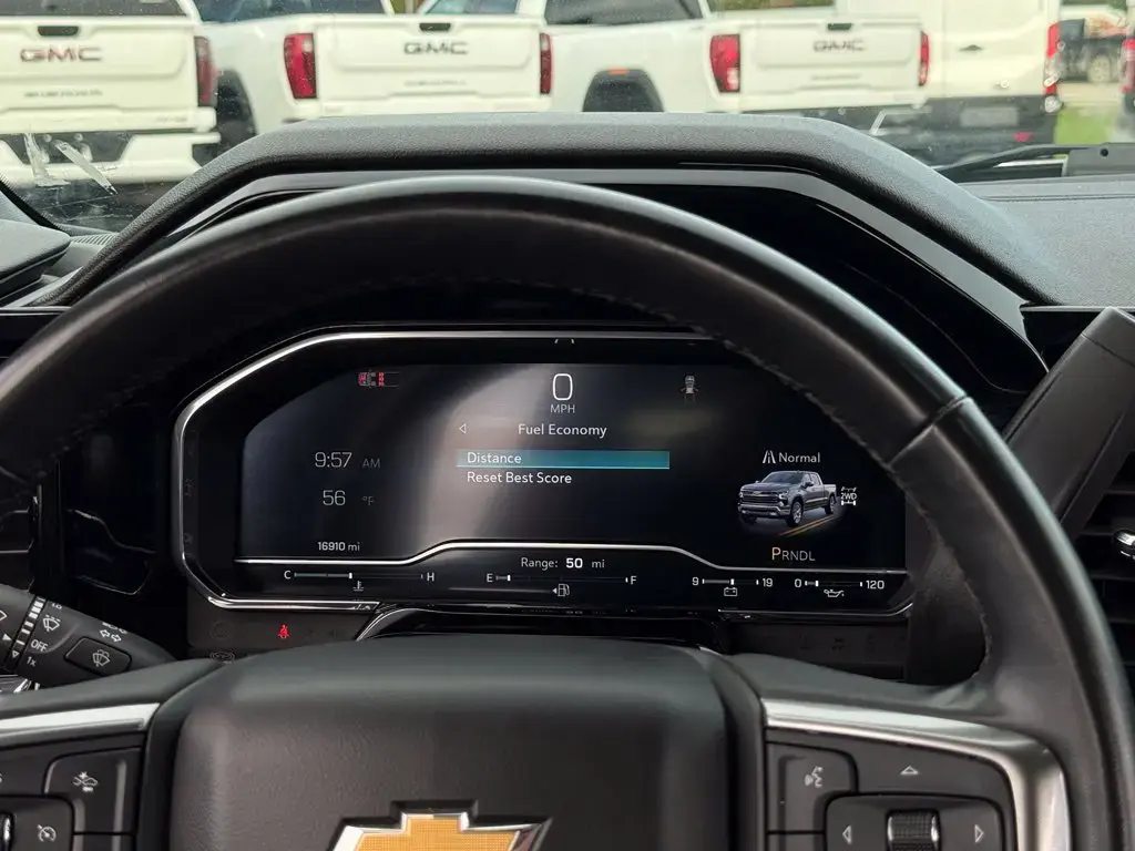 Chevrolet Silverado 1500 2024 4x4 LT 4dr Crew Cab 5.8 ft. SB con 2FL