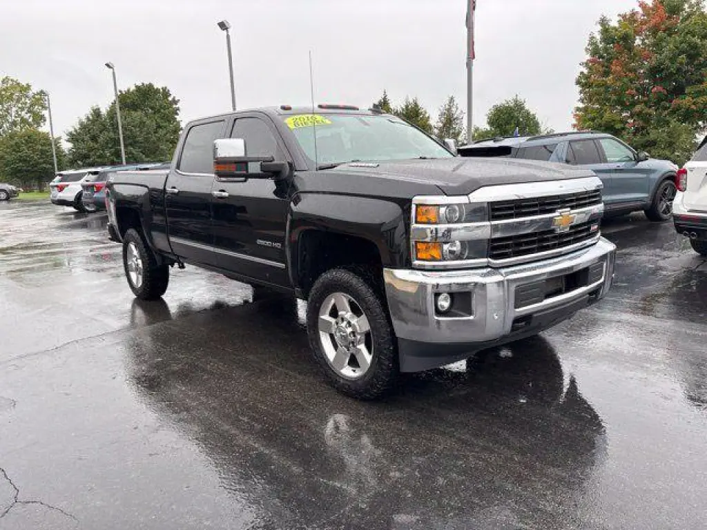 Chevrolet Silverado 2500HD 2016 4x4 LTZ 4dr Cabina de Tripulacion Crew LB