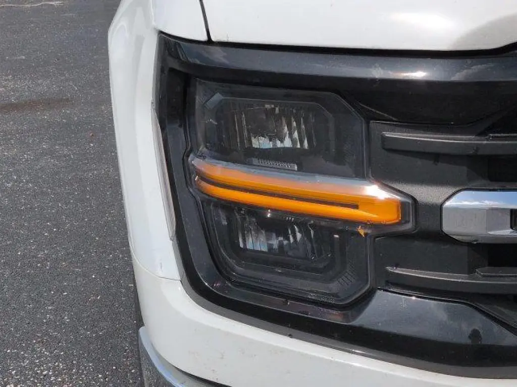 Ford F-150 2025 4x2 XLT 4dr SuperCrew 5.5 ft. SB