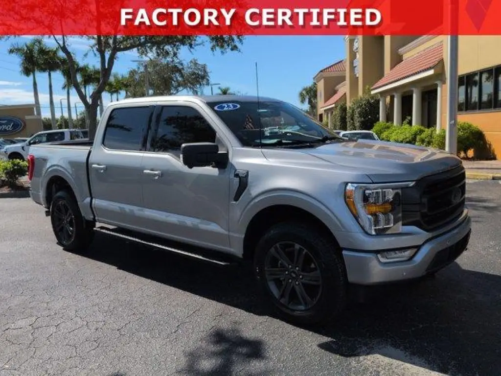 Ford F-150 2023 4x4 XLT 4p SuperCrew 5.5 ft. CB